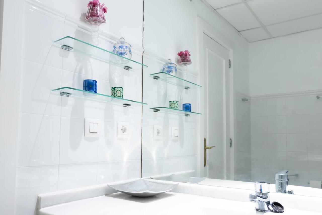 Tourist House Santa Cruz Apartment Seville Ngoại thất bức ảnh